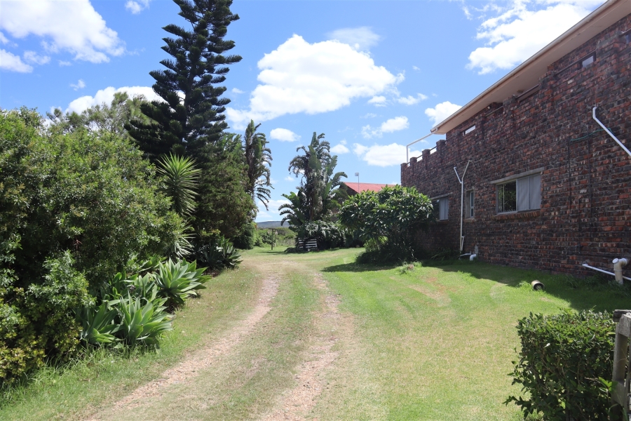 Commercial Property for Sale in Kabeljauws Eastern Cape